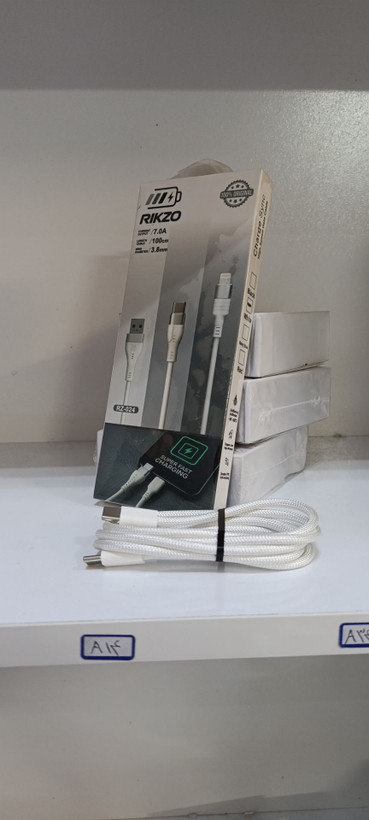کابل شارژ آیفون1۷ ریکزو مدل RZ-024 n اصل دوسر تایپ سی